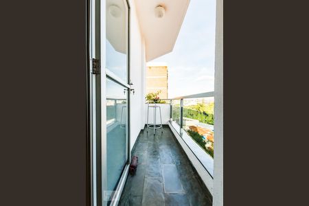 Varanda de apartamento para alugar com 2 quartos, 65m² em Cambuí, Campinas