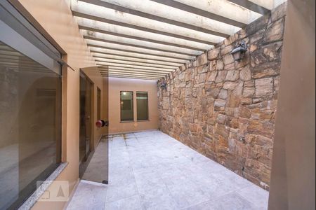 Vista da Sala de casa à venda com 7 quartos, 500m² em Campestre, Santo André