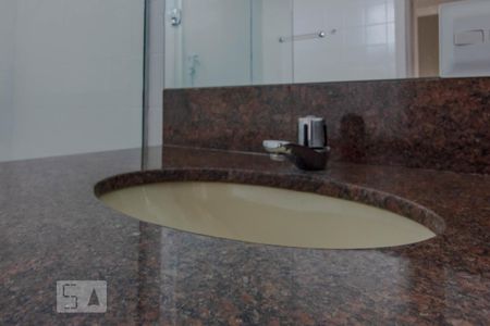 Pia Banheiro Social de apartamento à venda com 2 quartos, 70m² em São Pedro, Belo Horizonte