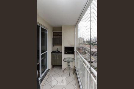 Apartamento para alugar com 76m², 3 quartos e 2 vagas Apartamento para alugar com 76m², 3 quartos e 2 vagasvaranda