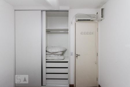 Apartamento para alugar com 76m², 3 quartos e 2 vagas Apartamento para alugar com 76m², 3 quartos e 2 vagasquarto 02