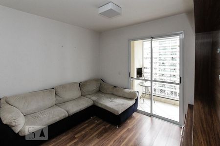 Apartamento para alugar com 76m², 3 quartos e 2 vagas Apartamento para alugar com 76m², 3 quartos e 2 vagassala