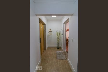 Apartamento à venda com 180m², 4 quartos e 2 vagasHall entrada