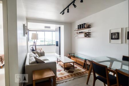 Sala de apartamento à venda com 2 quartos, 70m² em Petrópolis, Porto Alegre