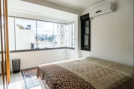 Suíte de apartamento à venda com 2 quartos, 70m² em Petrópolis, Porto Alegre