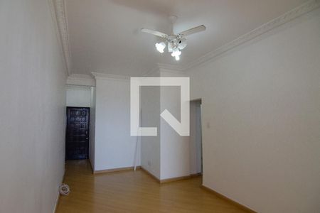 Sala de apartamento para alugar com 2 quartos, 75m² em Leme, Rio de Janeiro
