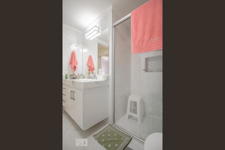 Banheiro de apartamento à venda com 3 quartos, 76m² em Vila Mariana, São Paulo