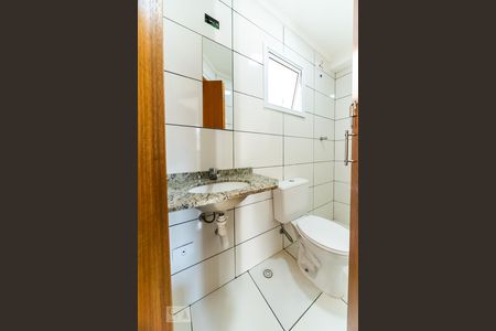 Banheiro de apartamento para alugar com 2 quartos, 42m² em Vila Floresta, Santo André