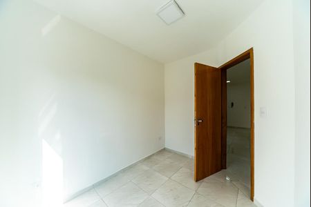 Quarto 2 de apartamento para alugar com 2 quartos, 42m² em Vila Floresta, Santo André