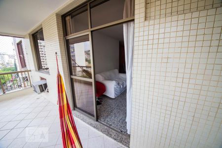 Varanda da sala  de apartamento para alugar com 2 quartos, 80m² em Icaraí, Niterói
