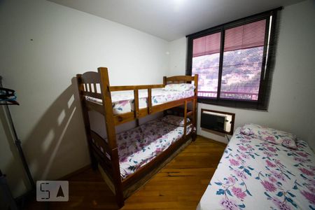 Quarto 1  de apartamento para alugar com 2 quartos, 80m² em Icaraí, Niterói