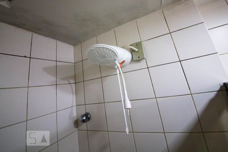 Banheiro social  de apartamento para alugar com 2 quartos, 80m² em Icaraí, Niterói
