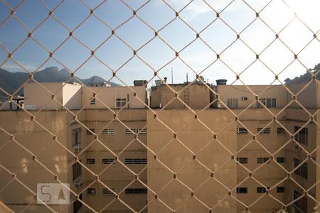 Vista quarto 1 de apartamento para alugar com 2 quartos, 70m² em Vila Isabel, Rio de Janeiro