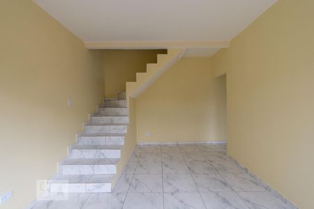 Sala de casa para alugar com 2 quartos, 55m² em Vila Guarani, Santo André