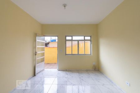 Sala de casa para alugar com 2 quartos, 55m² em Vila Guarani, Santo André