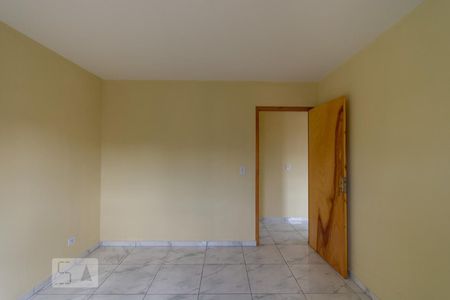 Quarto 2 de casa para alugar com 2 quartos, 55m² em Vila Guarani, Santo André