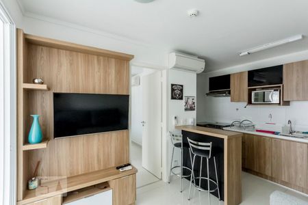 Sala de kitnet/studio para alugar com 1 quarto, 41m² em Jardim Goiás, Goiânia