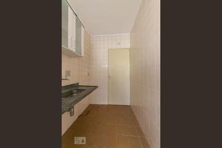 Cozinha de apartamento à venda com 1 quarto, 45m² em Centro, Campinas