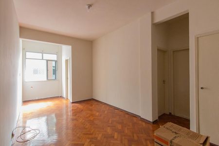 Sala de apartamento para alugar com 2 quartos, 73m² em Tijuca, Rio de Janeiro