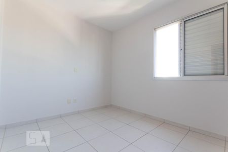 Quarto 2 de apartamento para alugar com 3 quartos, 73m² em Setor Sudoeste, Goiânia