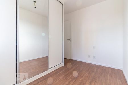 Quarto 2 de apartamento à venda com 3 quartos, 76m² em Jardim Tupanci, Barueri