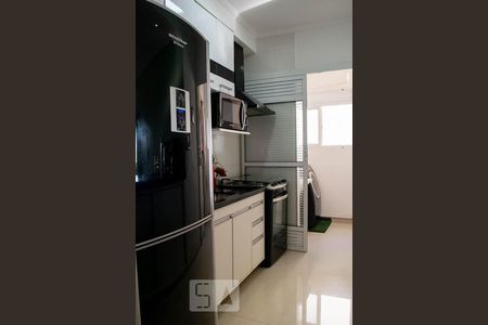 COZINHA de apartamento para alugar com 2 quartos, 64m² em Vila Siqueira (zona Norte), São Paulo