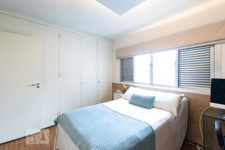 Quarto 1 de apartamento à venda com 2 quartos, 82m² em Moema, São Paulo