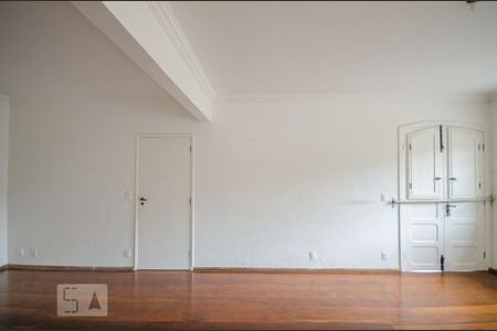 SALA de casa à venda com 4 quartos, 400m² em Santa Lúcia, Belo Horizonte