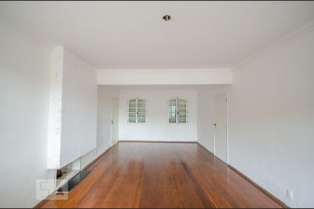 SALA de casa à venda com 4 quartos, 400m² em Santa Lúcia, Belo Horizonte