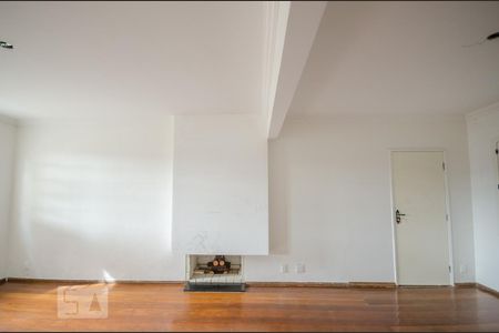 SALA de casa à venda com 4 quartos, 400m² em Santa Lúcia, Belo Horizonte