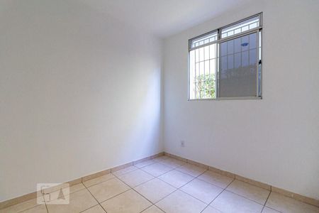 Quarto 1 de apartamento à venda com 2 quartos, 56m² em Jardim Guanabara, Belo Horizonte