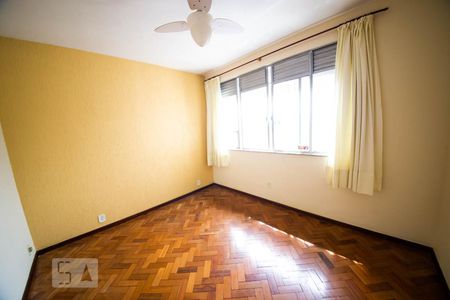 Quarto 2  de apartamento à venda com 4 quartos, 135m² em Icaraí, Niterói