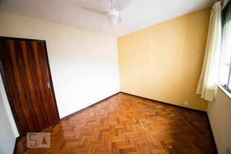 Quarto 2  de apartamento à venda com 4 quartos, 135m² em Icaraí, Niterói