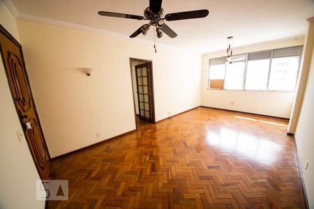 Sala  de apartamento à venda com 4 quartos, 135m² em Icaraí, Niterói