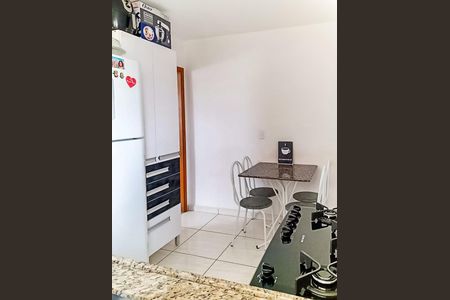 Cozinha de apartamento para alugar com 1 quarto, 47m² em Vila Medeiros, São Paulo