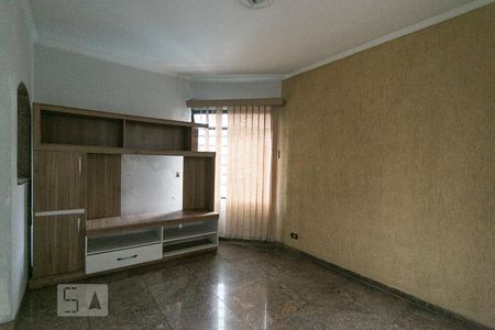 Sala de tv  de casa à venda com 6 quartos, 400m² em Vila Gumercindo, São Paulo