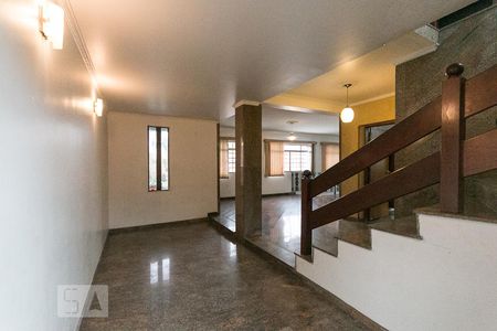 Sala  de casa à venda com 6 quartos, 400m² em Vila Gumercindo, São Paulo