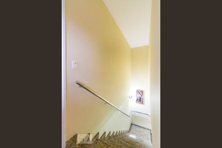 Escada de casa à venda com 3 quartos, 146m² em Indianópolis, São Paulo