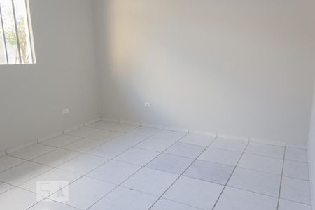 Quarto 1 de casa para alugar com 2 quartos, 70m² em Jardim das Américas, Curitiba