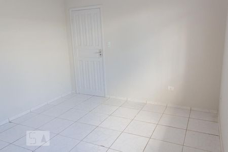 Quarto 1 de casa para alugar com 2 quartos, 70m² em Jardim das Américas, Curitiba