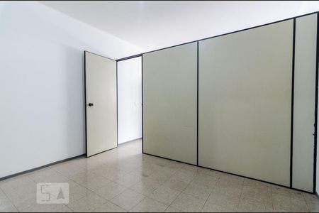 Sala de apartamento para alugar com 1 quarto, 46m² em Centro, Campinas