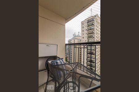 Sacada de apartamento para alugar com 2 quartos, 68m² em Vila Ipojuca , São Paulo