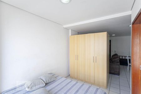 Quarto de kitnet/studio para alugar com 1 quarto, 35m² em Centro, Belo Horizonte