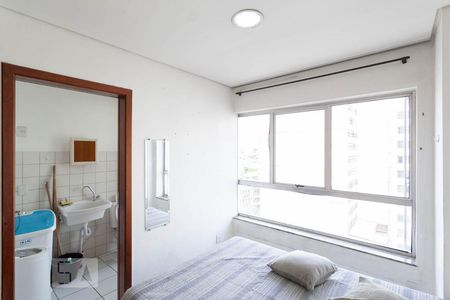 Quarto de kitnet/studio para alugar com 1 quarto, 35m² em Centro, Belo Horizonte