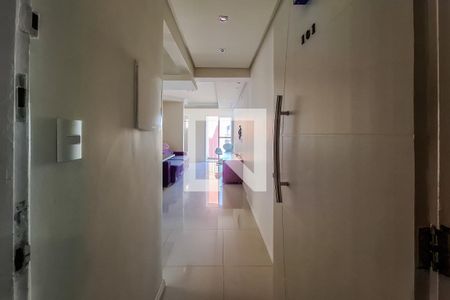 entrada de apartamento à venda com 2 quartos, 56m² em Cambuci, São Paulo