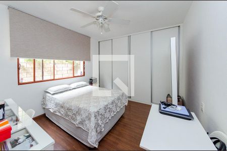 Quarto 2 de apartamento à venda com 5 quartos, 236m² em Serra, Belo Horizonte