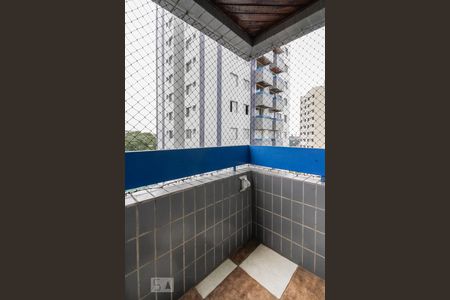 Varanda de apartamento à venda com 2 quartos, 64m² em Vila Antônio, São Paulo