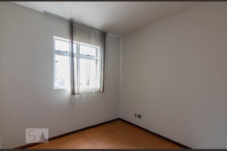 Quarto 1 de apartamento para alugar com 2 quartos, 66m² em Serra , Belo Horizonte