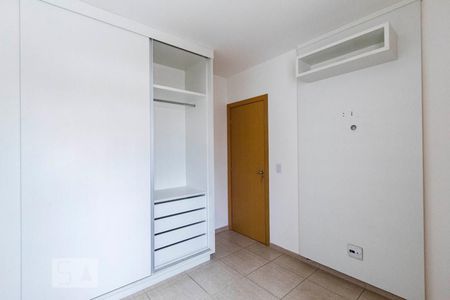 Suíte de apartamento à venda com 2 quartos, 73m² em Fernão Dias, Belo Horizonte