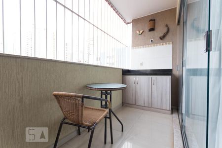 Varanda de apartamento para alugar com 2 quartos, 68m² em Setor Oeste, Goiânia